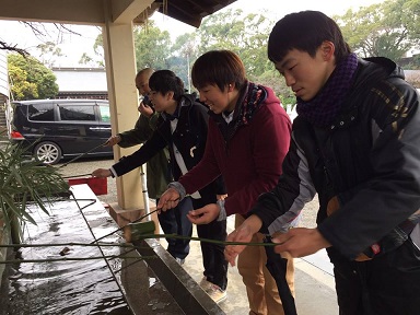 20160106［課外］熊本護国神社手水舎写真.jpg