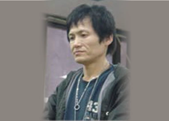手呂内　康佑