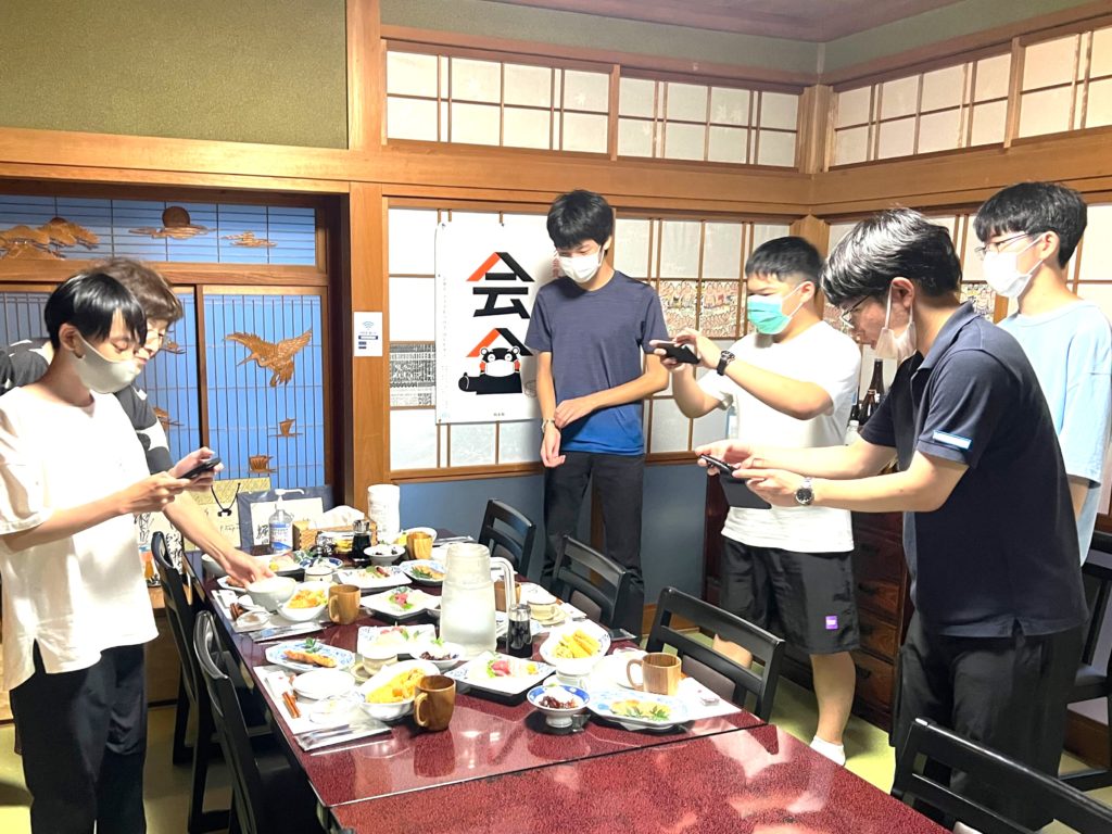 民宿のごちそう