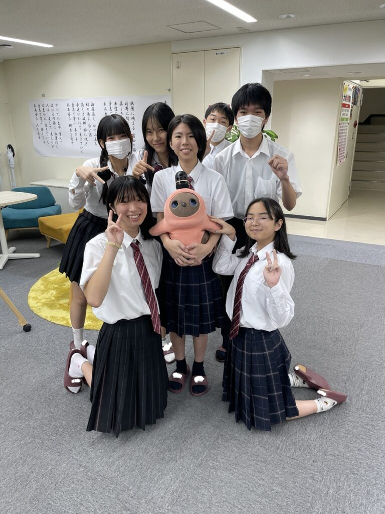【熊本】Lovotももちが8月から留学します