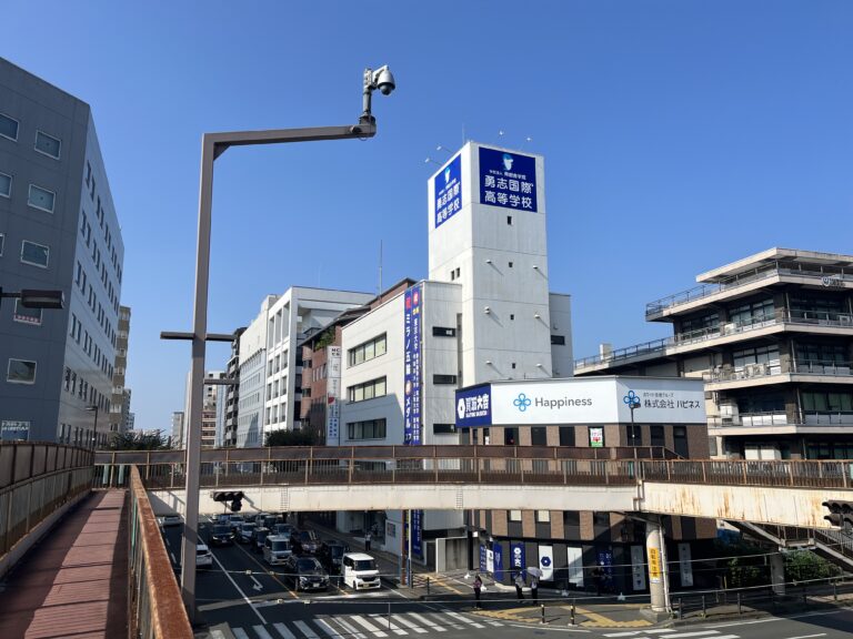 【熊本】朝の九品寺交差点の風景～あいさつ運動の様子☆☆