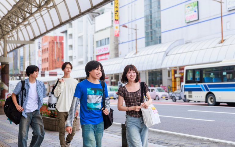 【宮崎】先生が自分の街にやってくる！？「出張学習センター」で思い出いっぱいの高校生活を